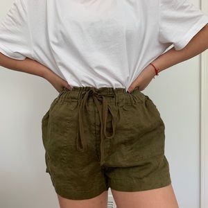 Green flowy shorts - forever 21
